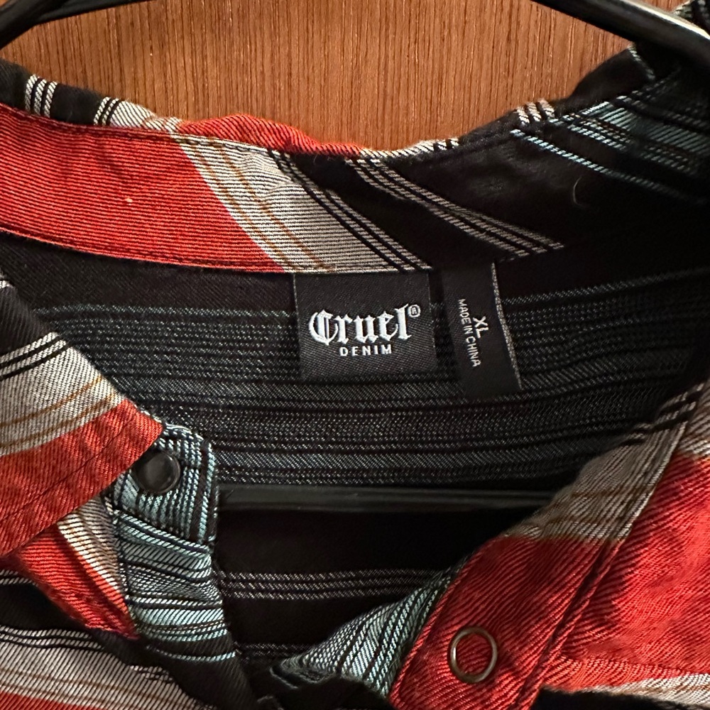Cruel Denim short sleeve - Picture 2 of 4
